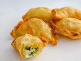 Sambousak With Cheese