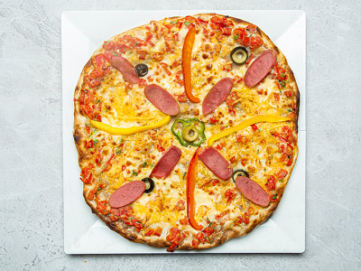 Alexandrian Sausage Oriental Pizza