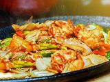 Kan Pawo Spicy Mix Seafood Platter