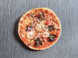 Seafood Pizza