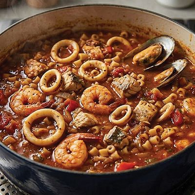 Mbekbeka Seafood red sauce