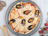 Seafood Pizza