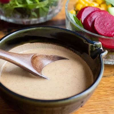Sesame paste salad