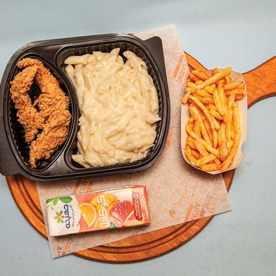 Shbaaha Penne Pasta With 2 Chicken Zinger Meal With Pepsi