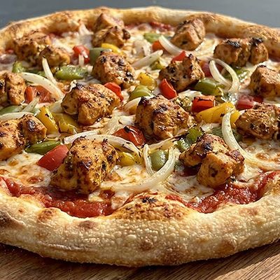 Shish Tawook Pizza