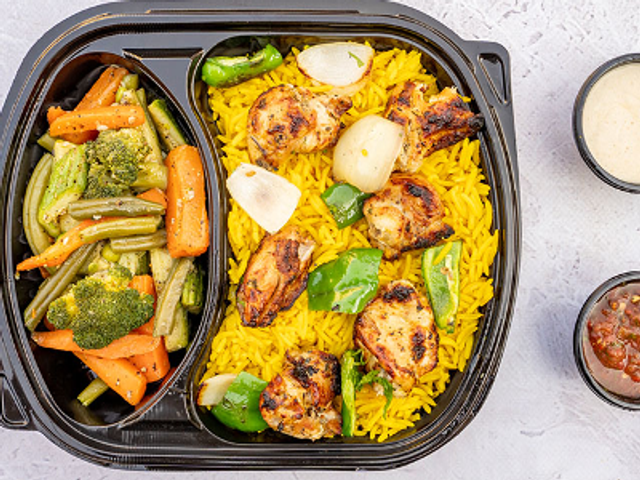 Shish Tawook With Sautéed Vegetables Meal