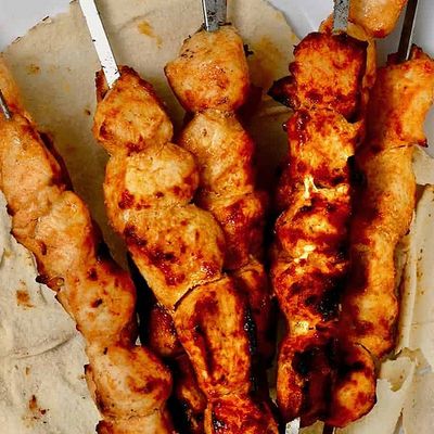 Shish tawook grill