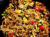 Singapore Noodles With Vegetable