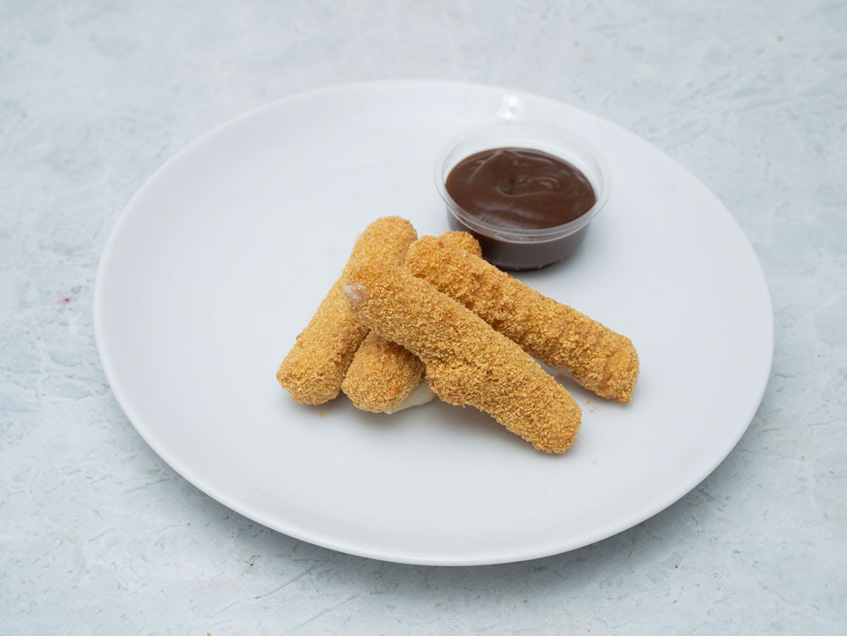 Fried Mozzarella Sticks