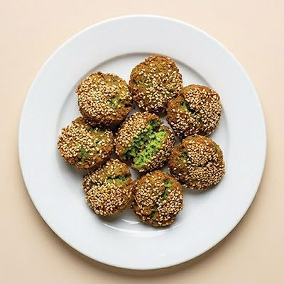 Foul W Falafel Am Saber photo 11