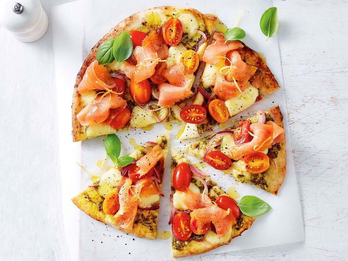 Smoke Salmon pizza