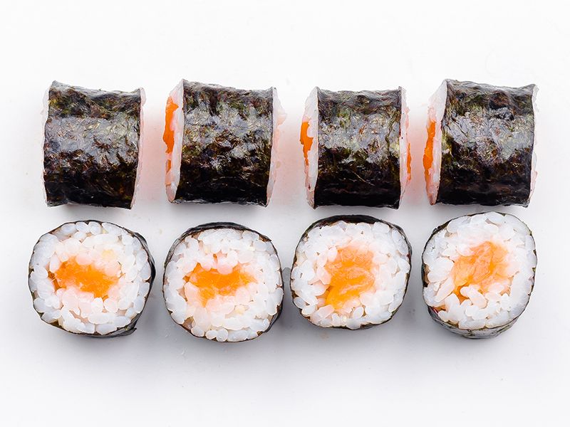 Smoked Salmon Hosomaki