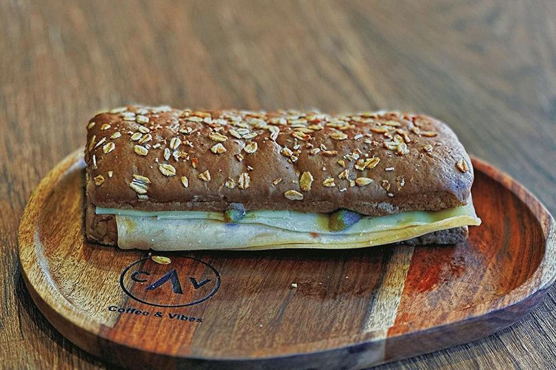 Smoked Turkey Oat Sandwich