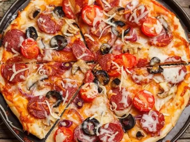 Smokey Pizza