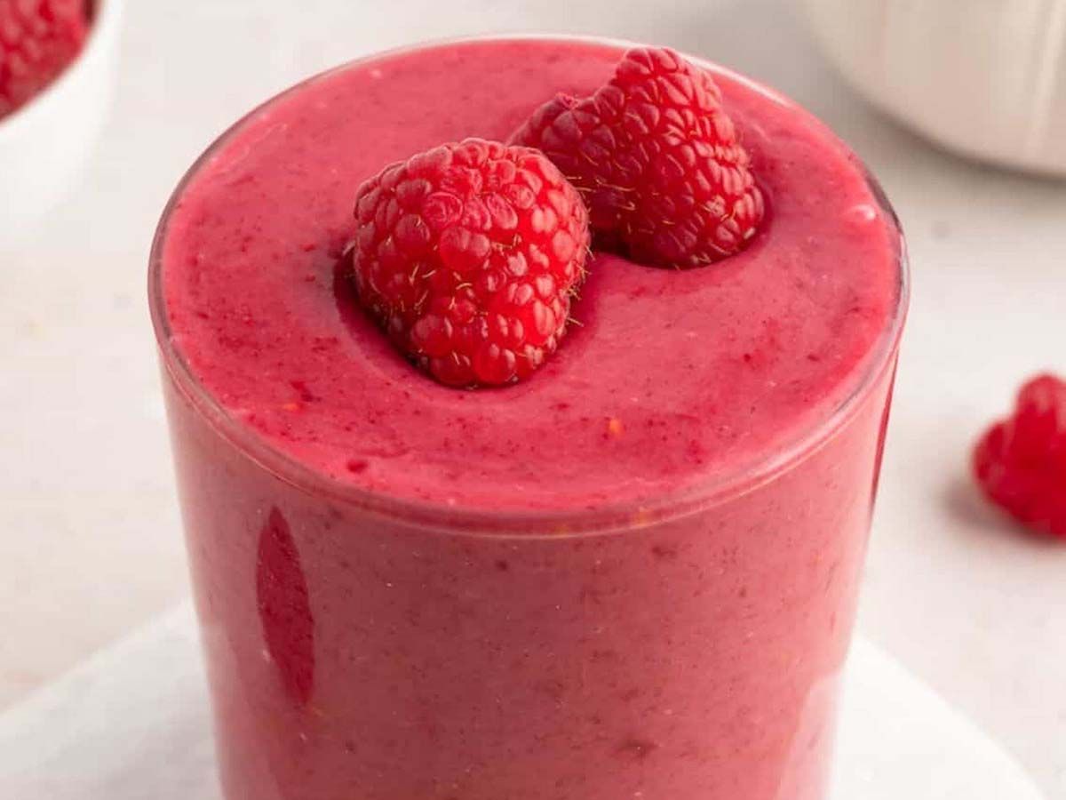 RASPBERRY SMOOTHIE