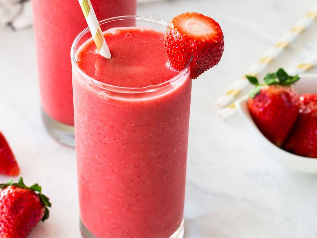 Smoothie Strawberry With Bun