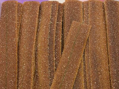 Sour Cola Belts