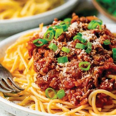 SPAGHETTI BOLOGNAISE