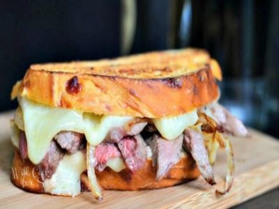 Steak With Roumi Cheese And Cheddar Cheese Sandwich