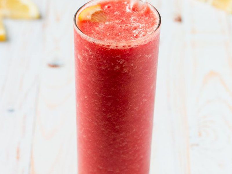 Fresh strawberry juice