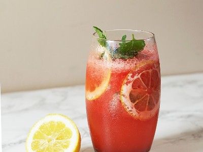 Strawberry Lemonade