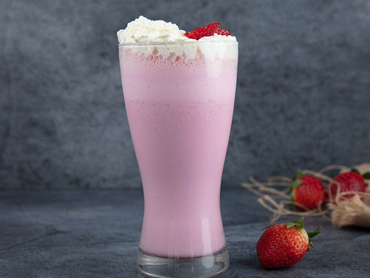 Strawberry MILKSHAKE