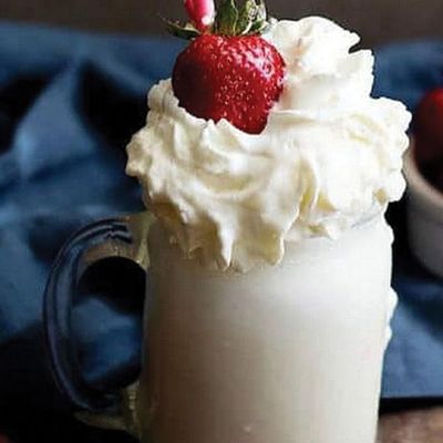 Family Packs Strawberry Milkshake