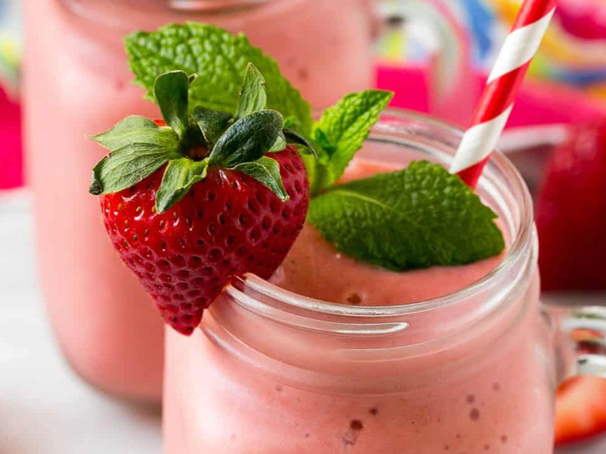 Strawberry Smoothie L