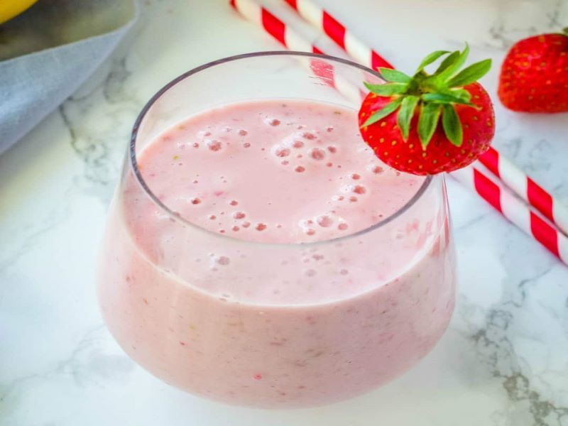 Strawberry With Banana Juice