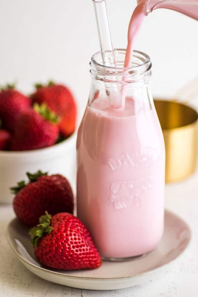Strawberry with milk