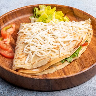 Mix cheese crepe