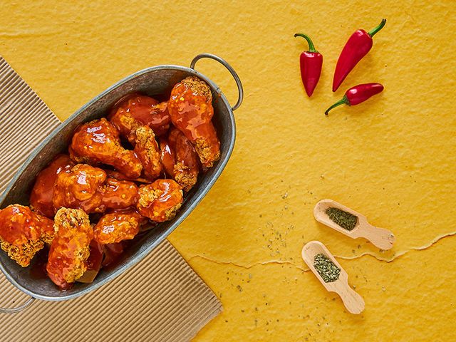 Boneless Chicken Wings With Sweet Chili Sauce