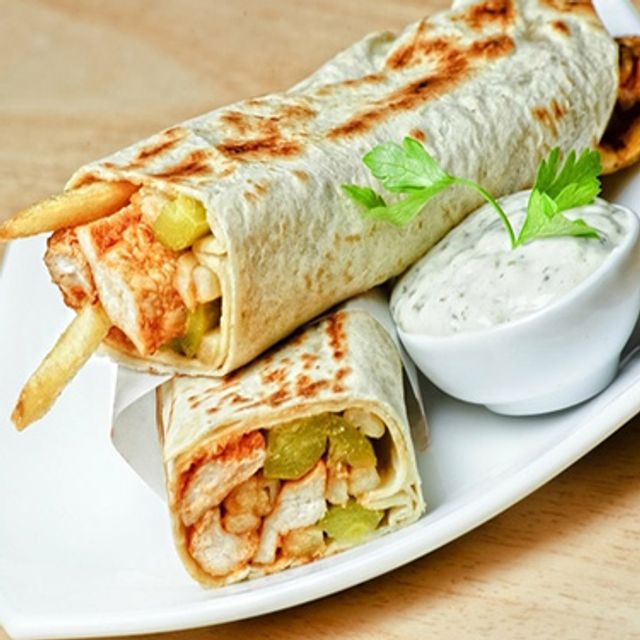 Chicken Zinger Syrian Sandwich