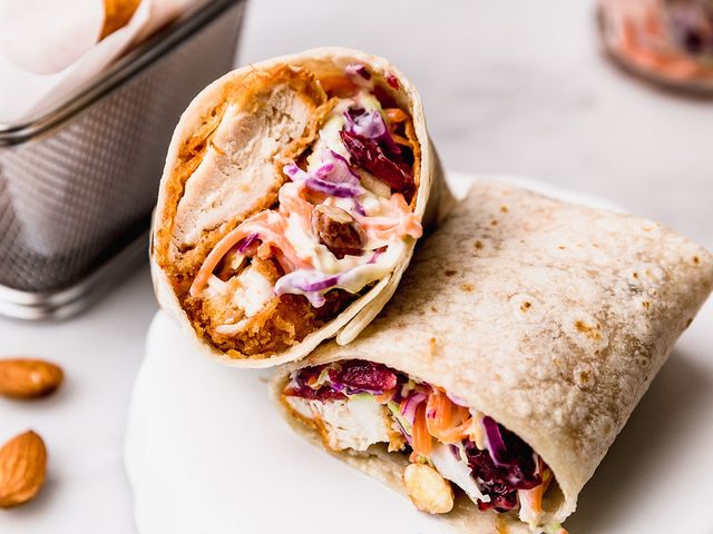 Syrian bread Crispy chicken