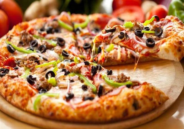 Syrian Super Pizza