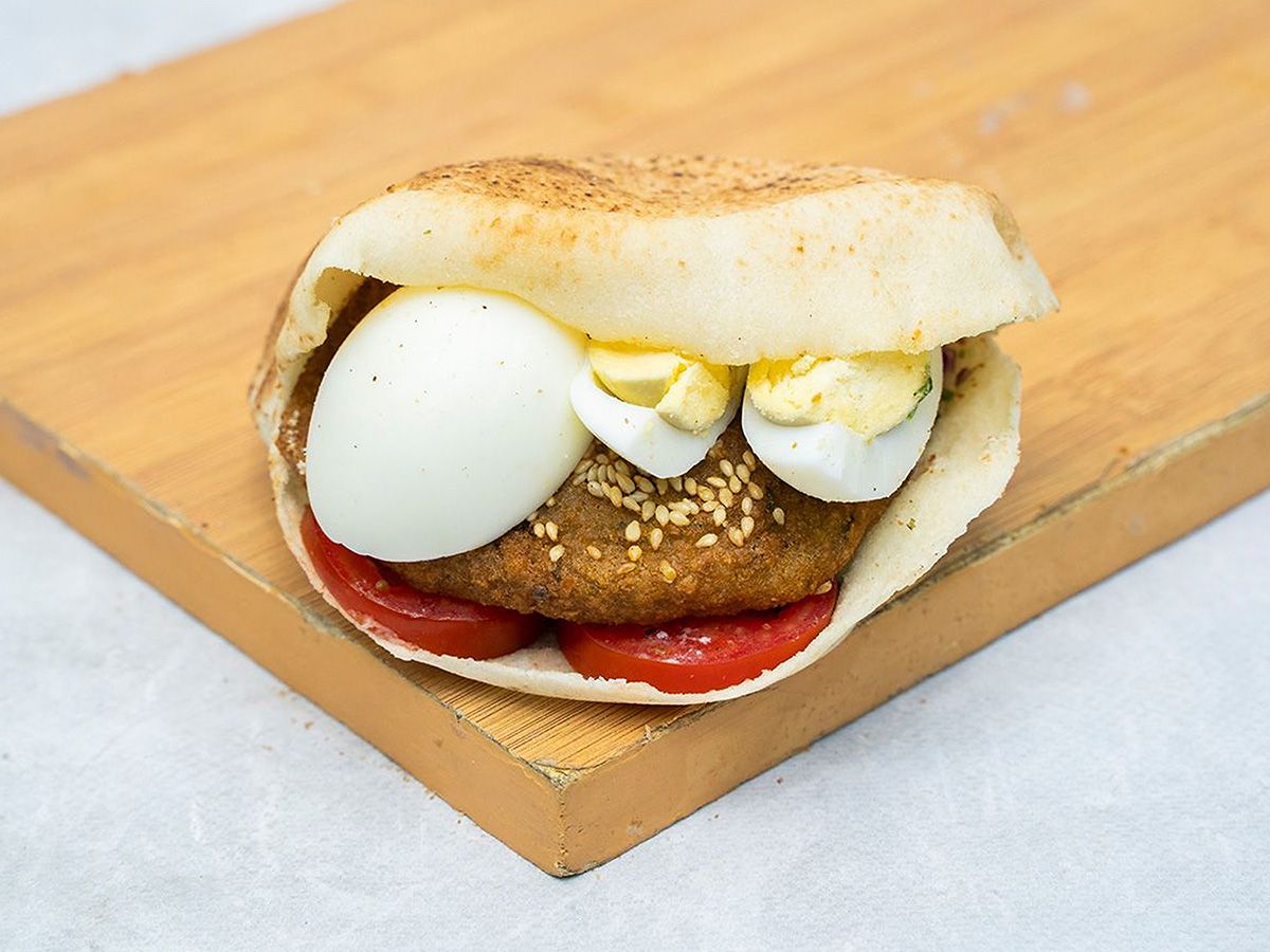 Ta'ameya With Boiled Egg, Bread Shami Sandwich