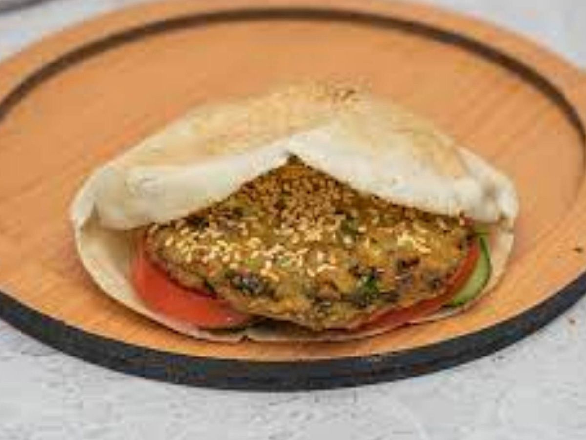 Sandwich Regular Taamia