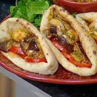 Tahaabeesh Sandwich
