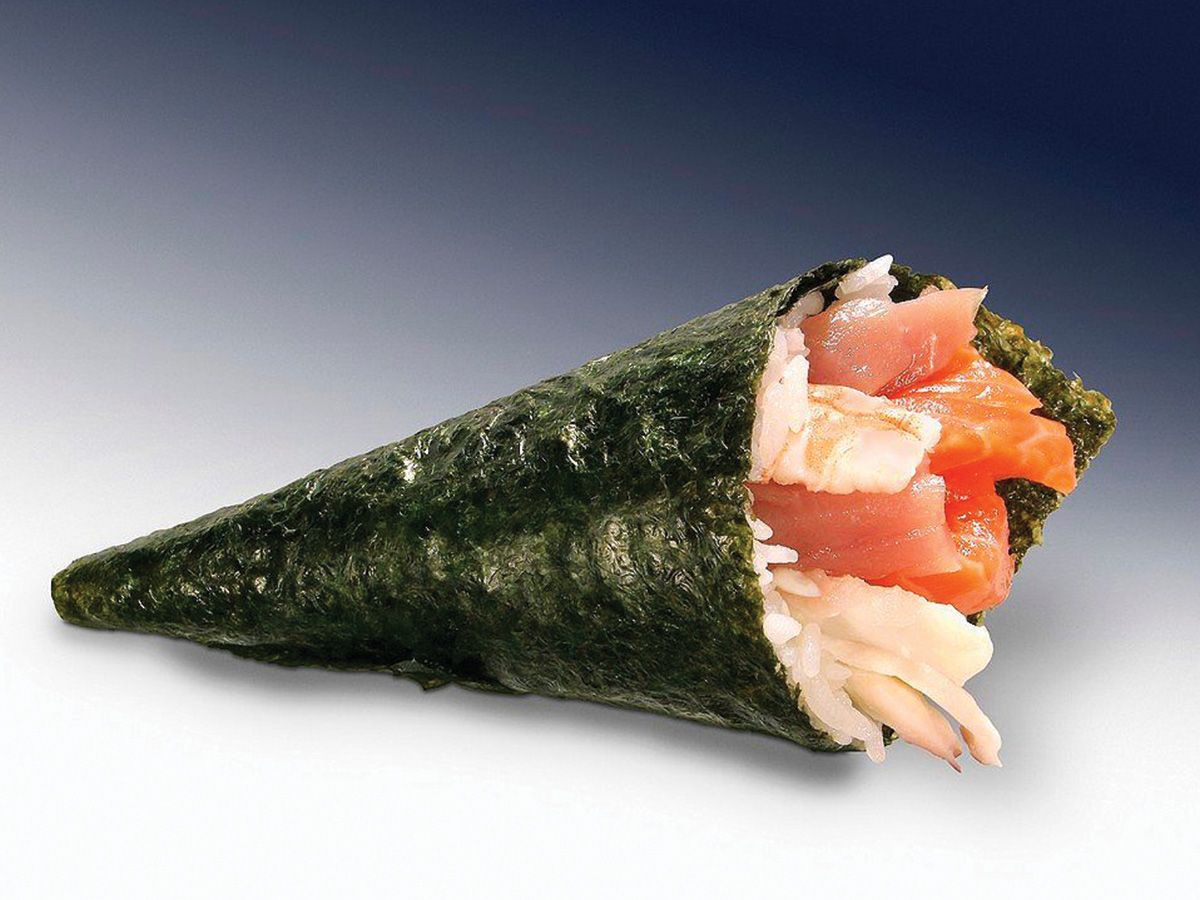 Temaki salmon