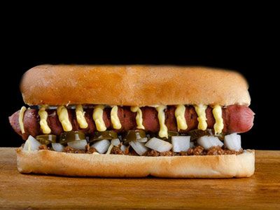 Texan Chili Dog Sandwich