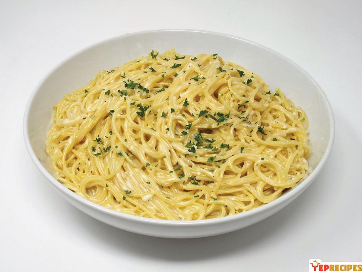 Three Cheeses Spaghetti