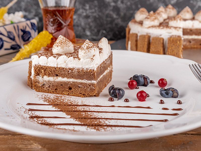 Tiramisu Cake