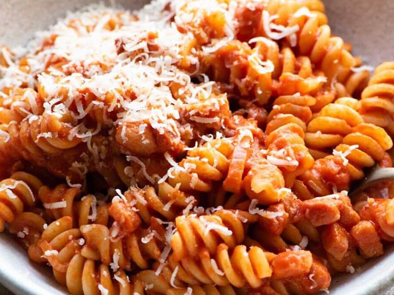 Tomato pasta