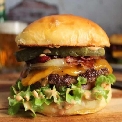 Traditional Burger