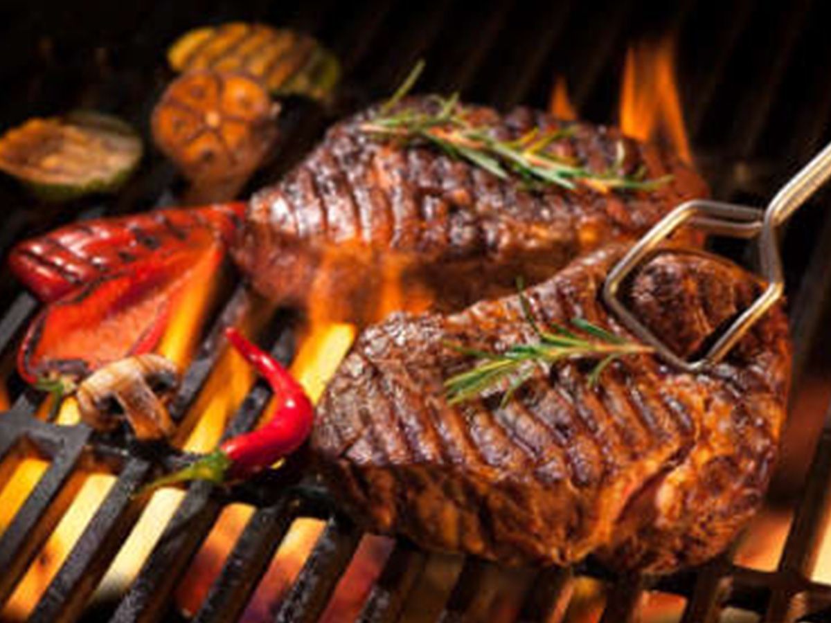 Trio Casero Grill