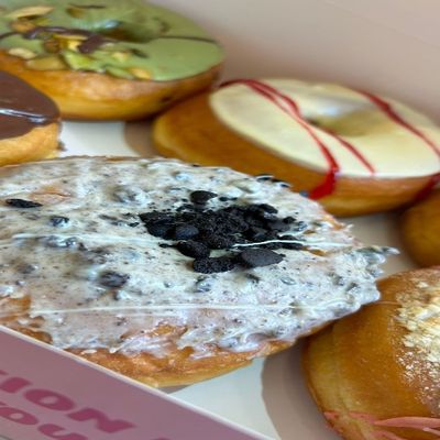 Triple Stuffed Donuts Box