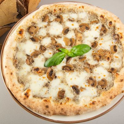 Truffle Oli Pizza