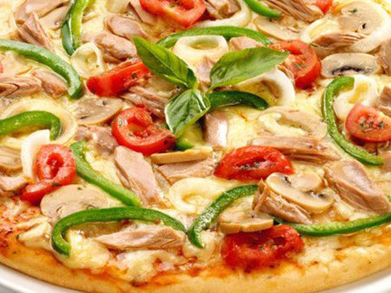Tuna Pizza