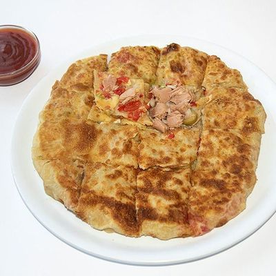 Tuna Oriental Pizza