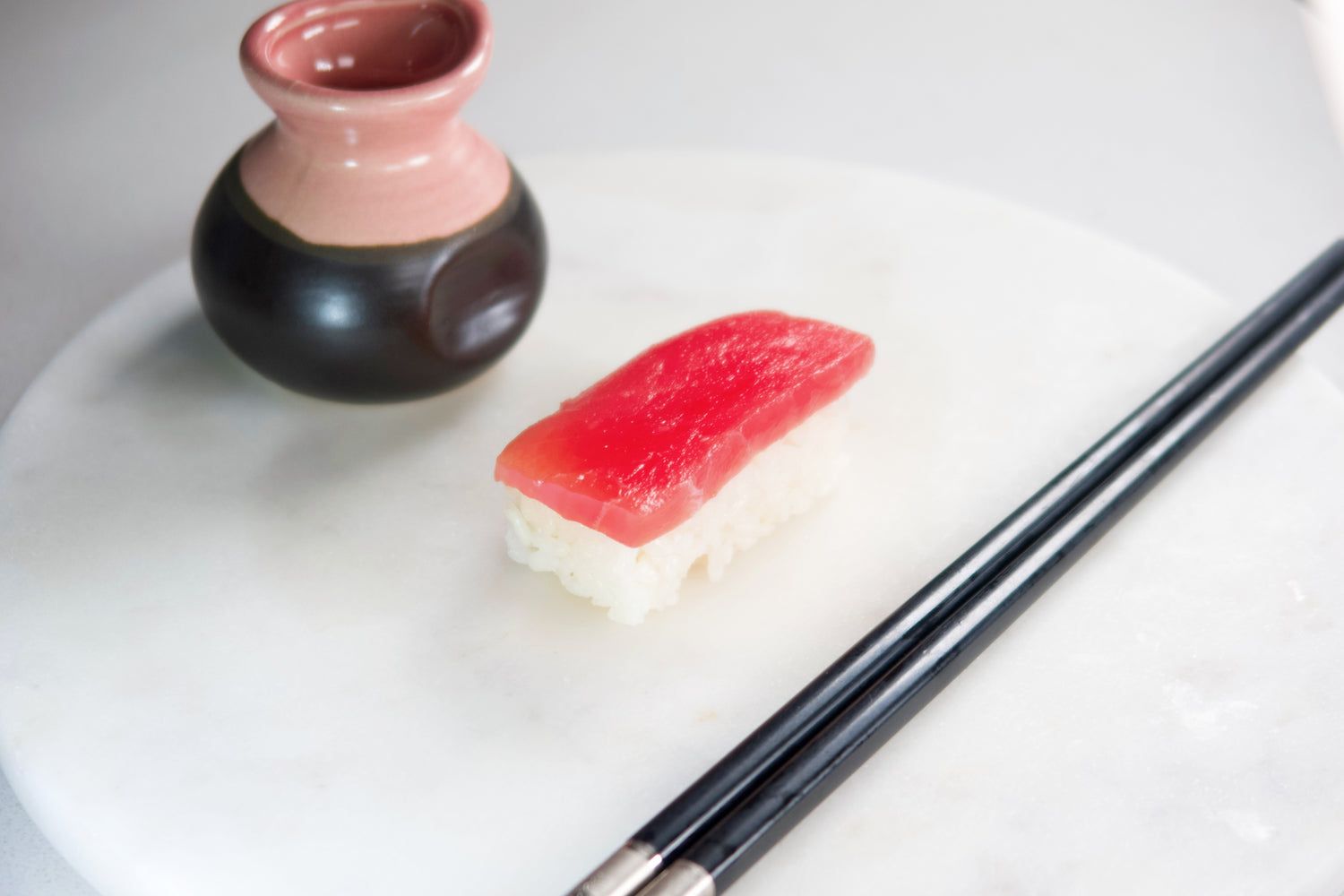 Tuna Oshi
